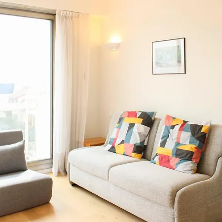 Renovated With Quiet Balcony * Bois-Colombes